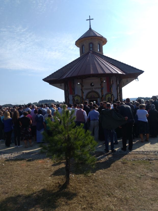 Прво богослужење у спомен цркви на Мачковом камену